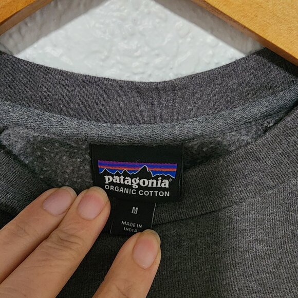 Bundle Of 2 Kids Patagonia Jacket/Sweater Size Medium With Flaws Warm Duckdown - Picture 4 of 16